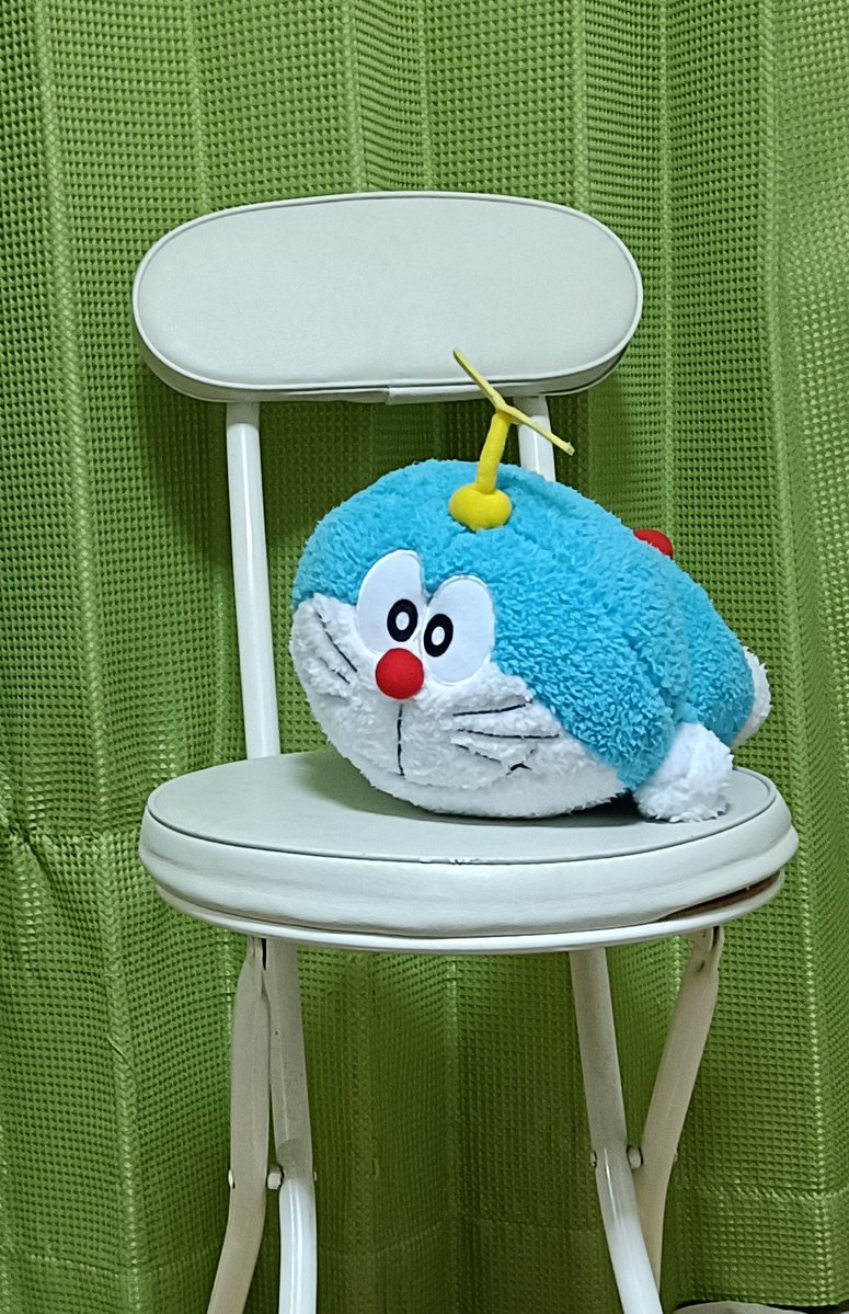 doramoku's tweet photo. あら
かわいい子がいる🤭

#ドラえもん 
#ぬいぐるみ #ぬい撮り https://t.co/GQTHWjlCoj