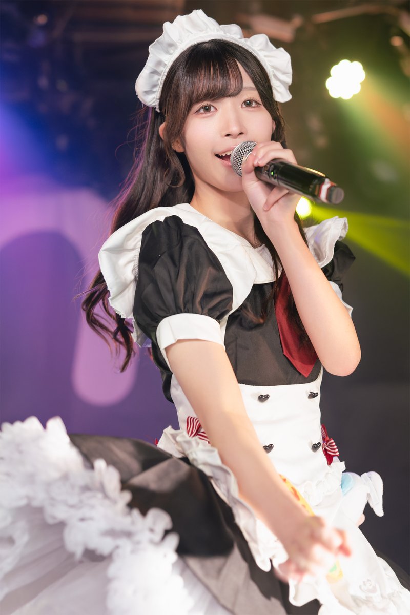 11eyru0g's tweet photo. メイドさんも似合うなぁ〜🥰
エプロンにつけているオムライスもめちゃめちゃ可愛い！
#UNDO
#りこなのとりこなの https://t.co/85Zy8cGBgX
