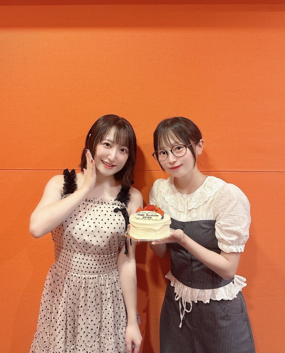 sakuraihi_na's tweet photo. ［📻 #のんひな］
2人の誕生日お祝い回が配信中です🎂

なんと◯◯ができるようになりました😌🎊謎解き一緒にやってみてね

のんひなスタッフさんいつもありがとうございます！！！ https://t.co/ucsOyToqRp