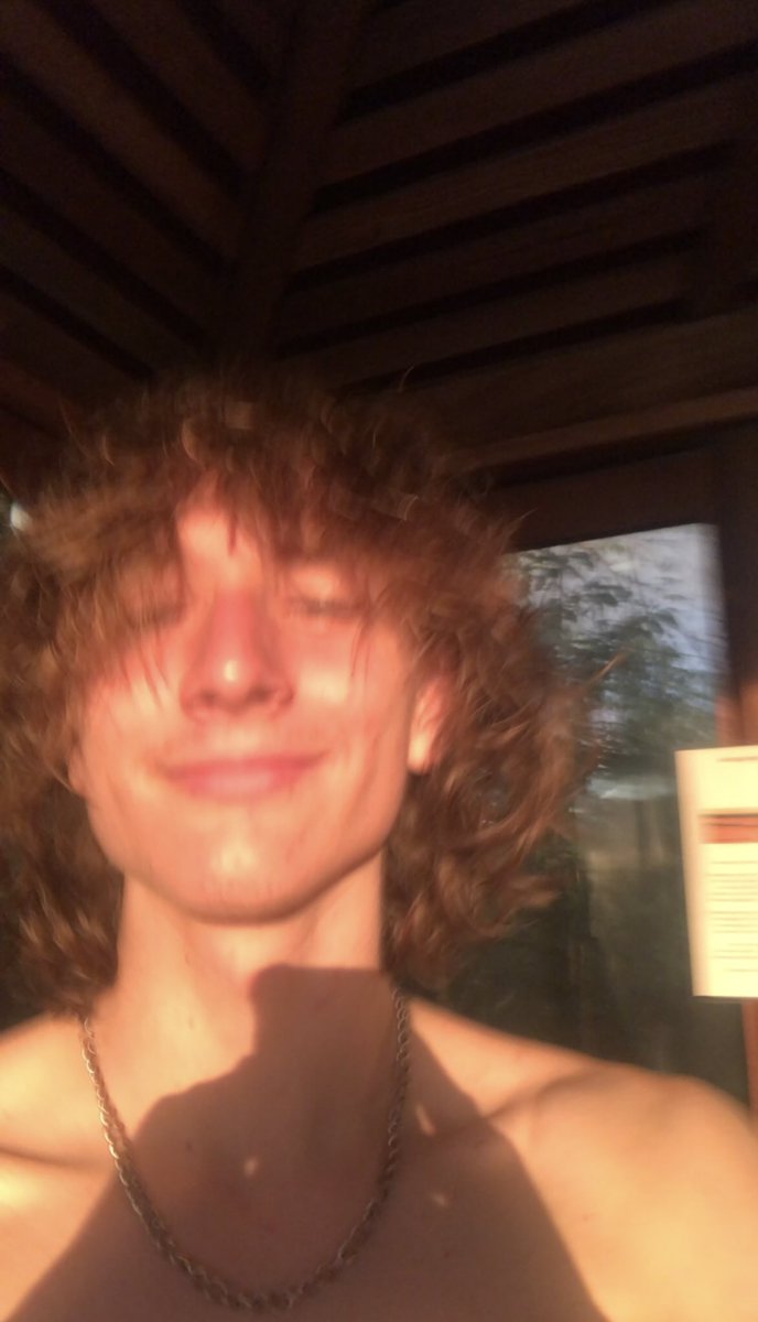 han1m3tv's tweet photo. missin this old cabana #hottub #jacuzzi #goldenhour #wataa https://t.co/qPrDNBjh2E