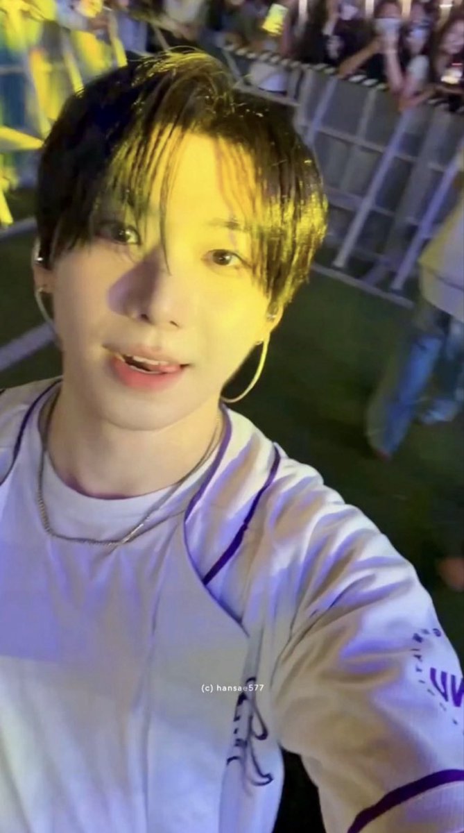 yecinnicey's tweet photo. Good morning to the person who always manages to light up my day!! 💕
I love you bruh😊

📸 watermark

#PARKHAN #박한 #아홉 https://t.co/uBmUEAOjRj