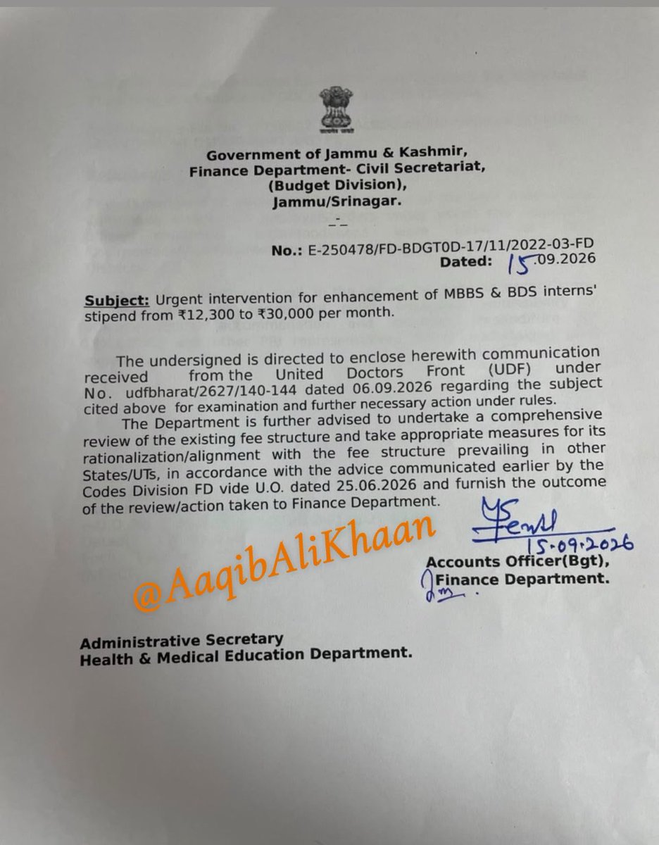 AaqibAliKhaan's tweet photo. 🚨 BIG UPDATE

J&K Government has taken a significant step towards the long-pending demand for enhancement of the MBBS internship stipend.

The Finance Department has written back to the Administrative Secretary, Health & Medical Education Department, advising a review of the existing fee structure and appropriate steps for its rationalisation with the fee structures prevailing in other States, in accordance with the advice already conveyed by the Finance Department.

Importantly, an urgent intervention is now being led by the Finance Department to enhance the monthly MBBS internship stipend from ₹12,300 to ₹30,000.

The process is moving forward. The next key step is the formal Government Order.

To every MBBS Student who stood, protested and raised their voice, this update is a result of that collective effort.