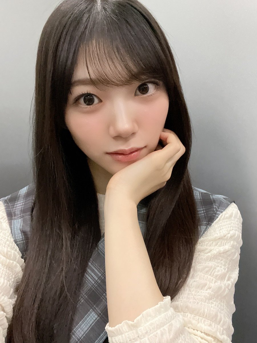 sakurazaka46's tweet photo. 佐藤愛桜がブログを更新しました！🌸｜ 書きたいことがいっぱいで少し長くなってしまいましたが、お時間ある時にぜひ🌸 https://t.co/bqiKNjqfYE ぜひご覧ください！ #櫻坂46 #佐藤愛桜 https://t.co/nFxnNy3XJP