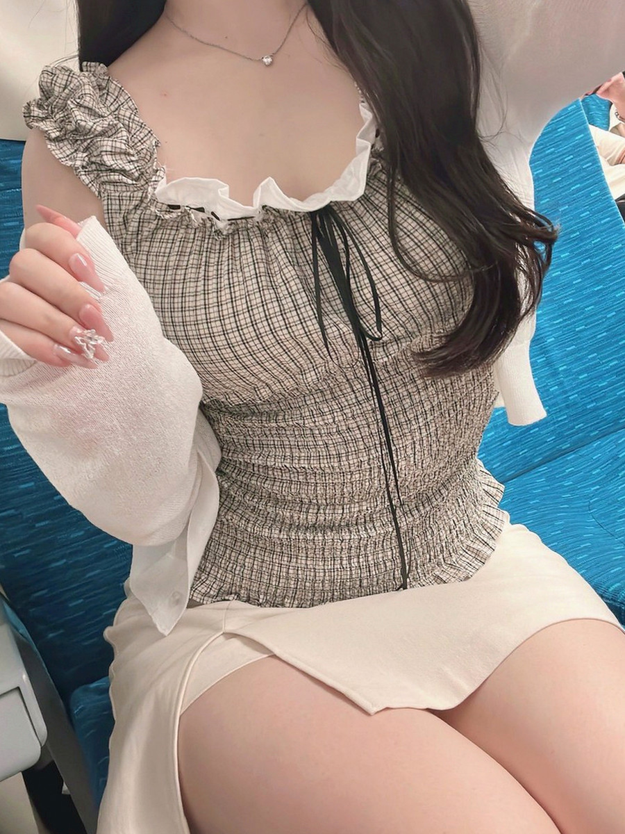 ukllk85531986's tweet photo. 昼間に会うのと夜に会うの、どっちが好き？

#池袋 https://t.co/IzRvkfmkeY