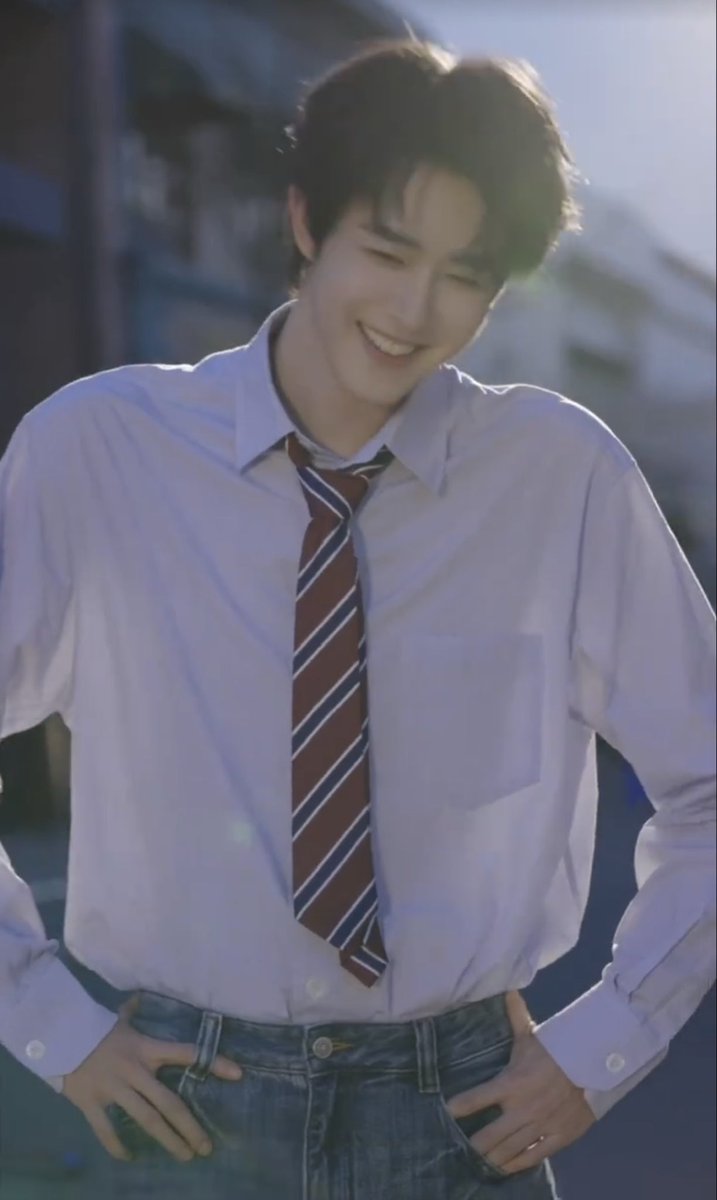 lliyink's tweet photo. ยิ้มหวานจนใจละลาย 🥺 https://t.co/IPtqoFesCU