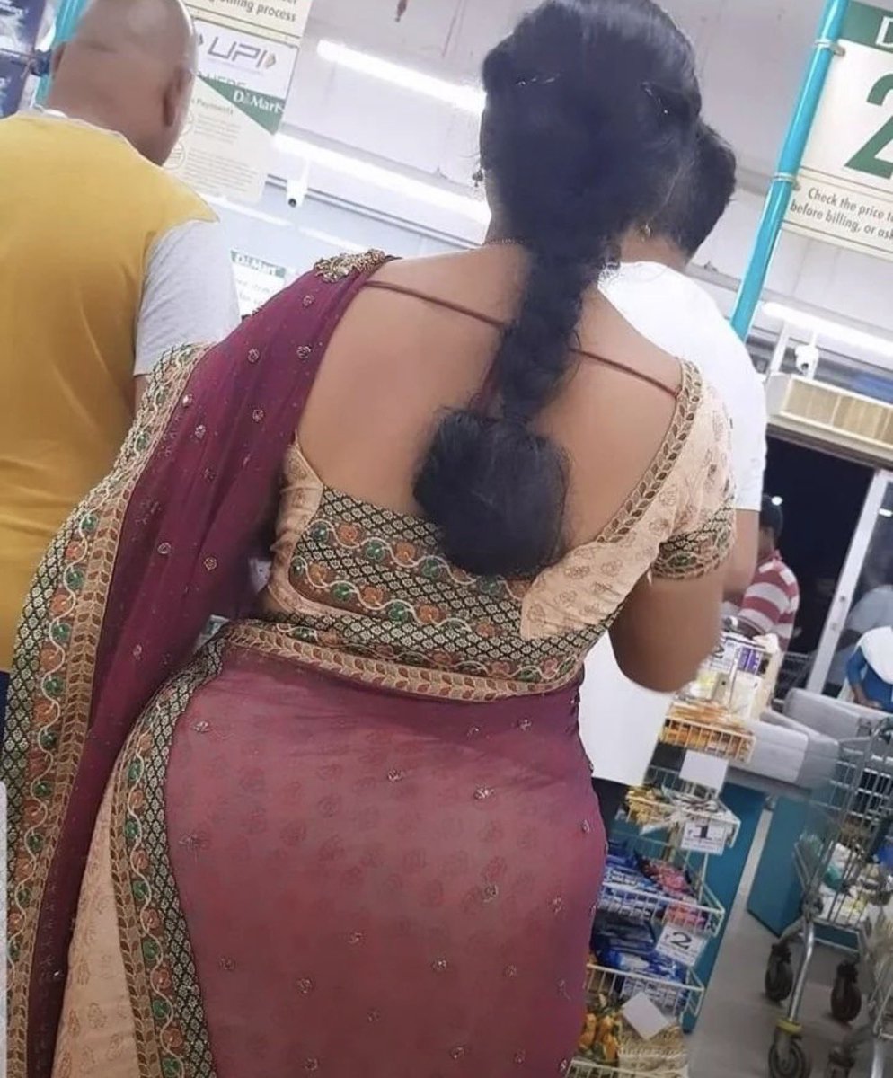 chnpaiyan86's tweet photo. இப்படியொரு ஃபிகரை அடையணும்னா அதுக்கு தனியா லக்கே இருக்கணும் போல 😏🔥 https://t.co/q5Wq4zp55k