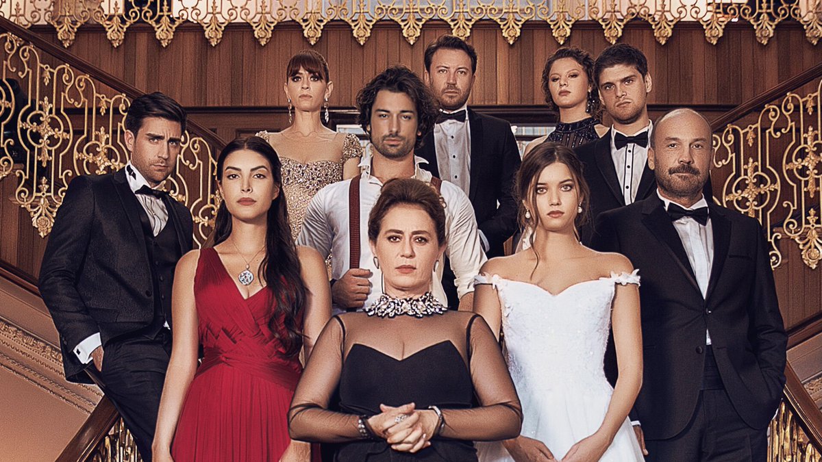 DTural's tweet photo. #FaziletHanımveKızları tekrar bölümleriyle bugünden itibaren hafta içi her gün 13.30'da Star'da. 📌 https://t.co/fjeuo3PQxX