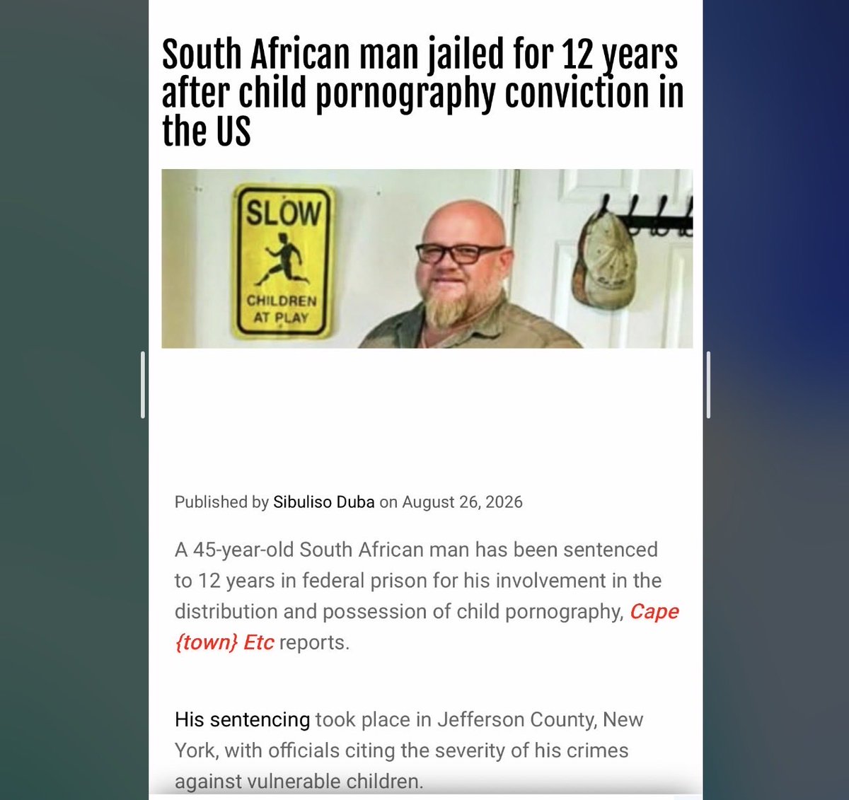 TaharqaTafari's tweet photo. @Jason2bartlett @elonmusk @JackPosobiec Go back to your own country and take this guy with you https://t.co/6RTnj80Gcq