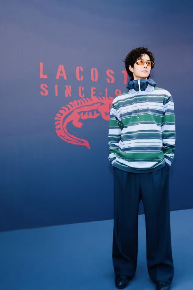 WangYiboFC_JP's tweet photo. WangYibo × LACOSTEコラボ第2弾🐊

〖発表スケジュール〗

𝟵/𝟮𝟯  𝟵:𝟬𝟬  LACOSTE
𝟵/𝟮𝟰  𝟴:𝟬𝟱  LACOSTE / YBO
𝟵/𝟮𝟱  𝟬:𝟬𝟬  王一博 douyin
          𝟴:𝟬𝟱  LACOSTE
(🇯🇵は+1時間)

アイテムが見れます
👉🏻https://t.co/hb9rLDlSiD

#WangYibo #王一博 #ワン・イーボー 
#LACOSTE https://t.co/9keDBH9a1S