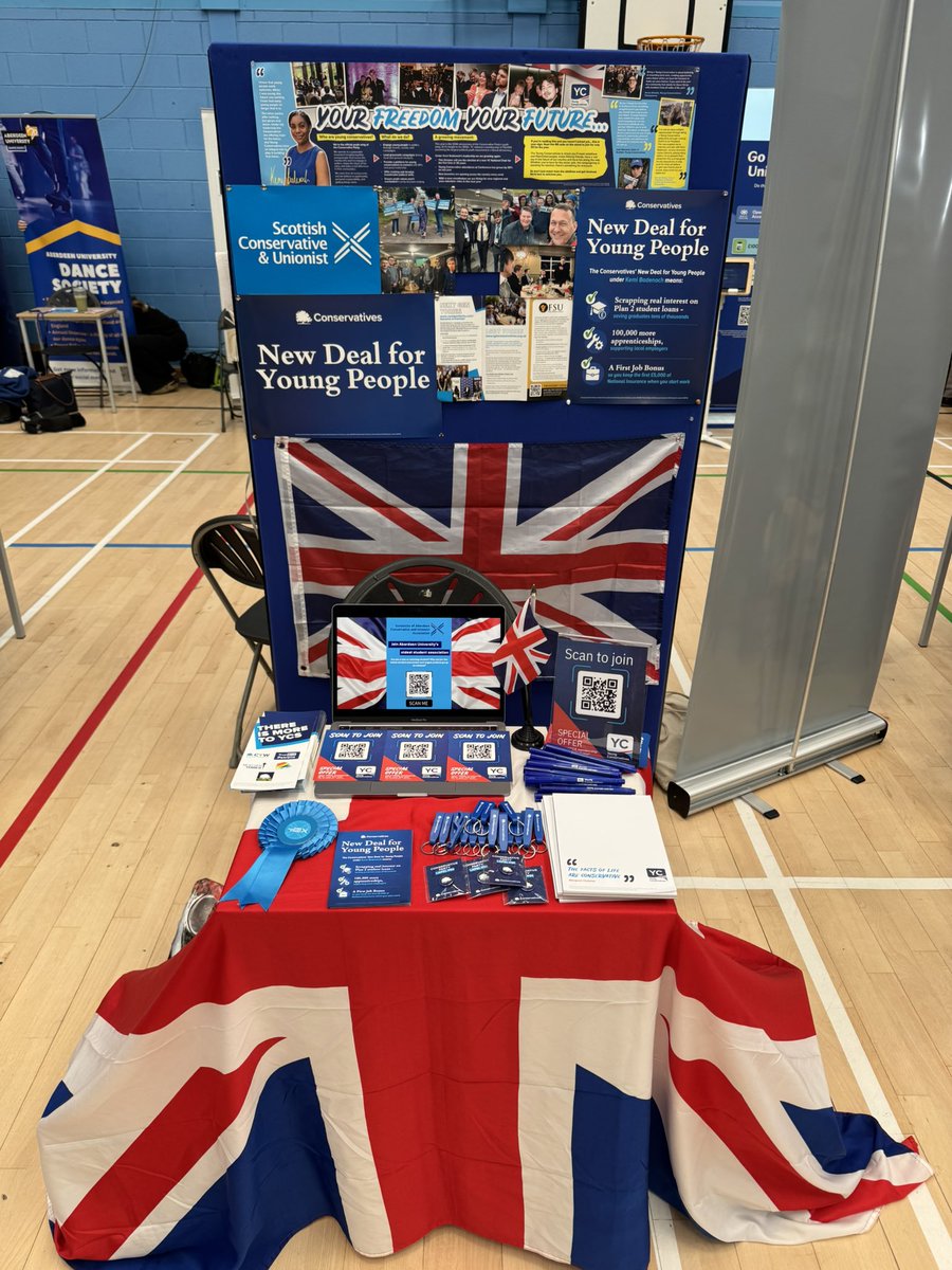 UoA_Tories's tweet photo. We are set up at Aberdeen Sports Village for @aberdeenuni freshers fayre until 4pm.

Come and meet us, find out about the work and events we do and talk all things politics. 🇬🇧

@Young_Tories @Conservatives https://t.co/e7c3KLMlBt
