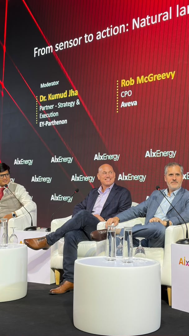 siddamshety's tweet photo. From sensor data to real-world action. ⚡ AI is helping organizations move beyond monitoring to smarter decision-making, improved efficiency, and operational intelligence at scale. #IndustrialAI #Gastech2026 https://t.co/KgAxos66If
