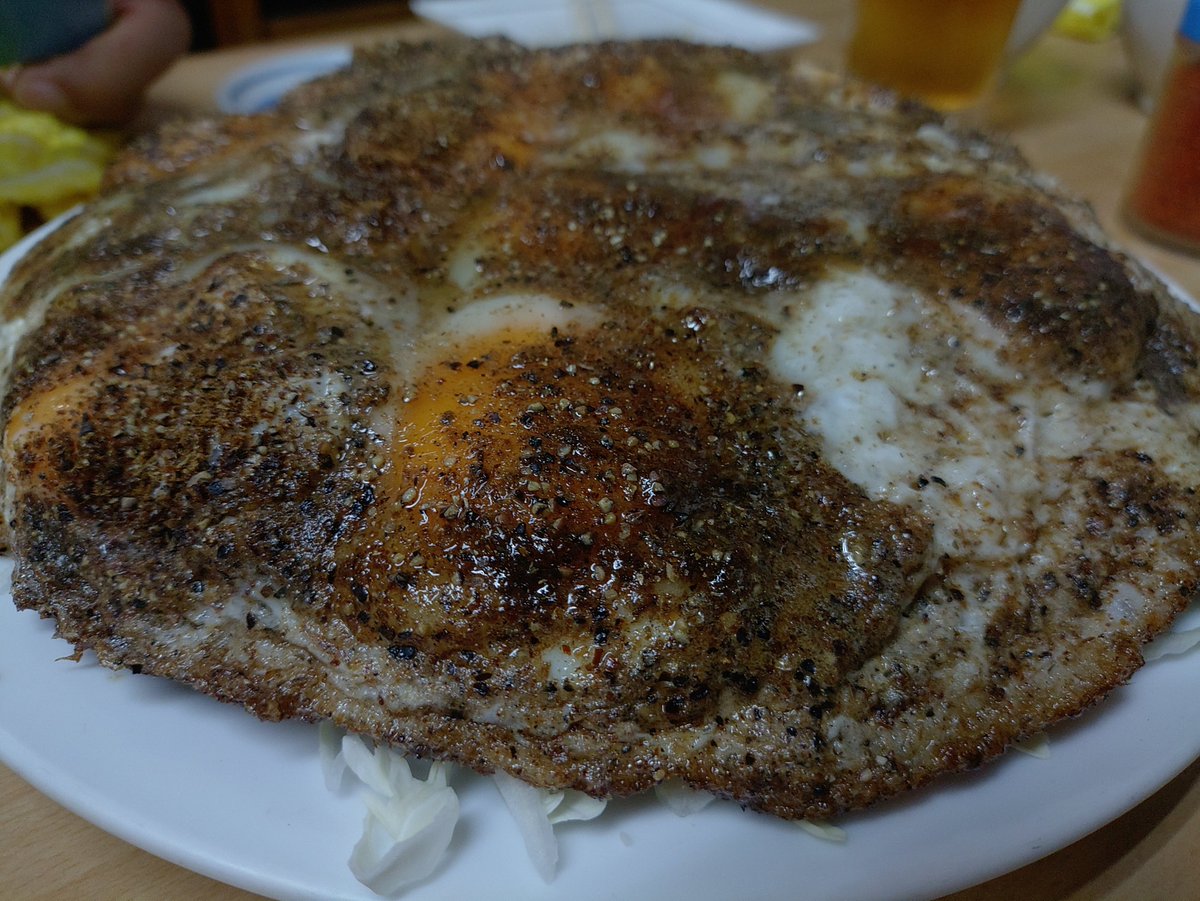 nachio_kun's tweet photo. アシャニンカさん８着。
パドックの出来は過去一に感じました。
初のコーナー４回、向こう正面外から来られてスムーズさを欠いたように感じました。
これも競馬。
メンタル整えて次走期待します。
#アシャニンカ https://t.co/wtyqyv2yoV