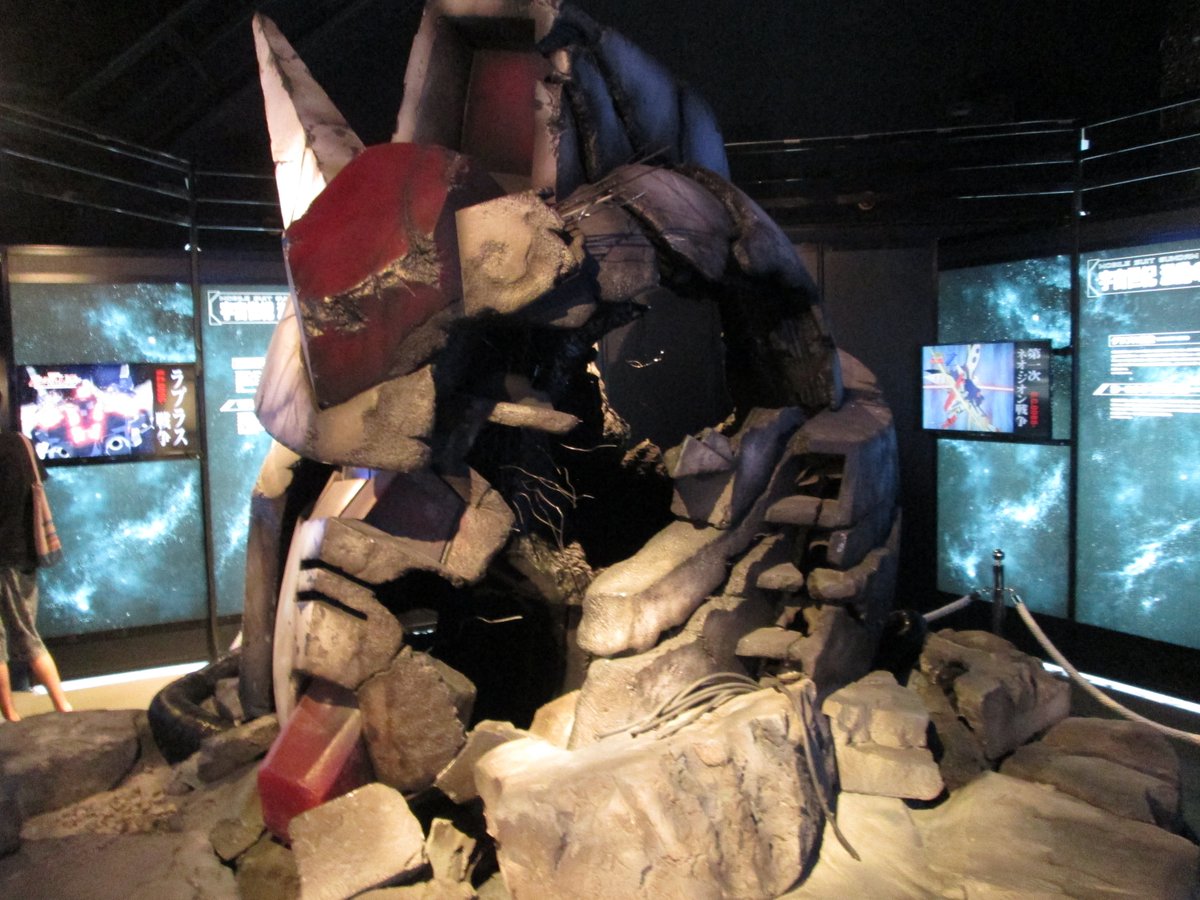 MUGIKOME100's tweet photo. ちょっと前にガチャで出したガンダムヘッドが出てきた。コレでなんか作れないかなぁ、、なんて妄想中
10年くらい前にスペースワールドで見た『ガンダムワールド』のド迫力ガンダムヘッドみたいなの思い出したね

#ガンダムヘッド #ガンダム #ガンプラ #旧キット https://t.co/mSUq22XuJH