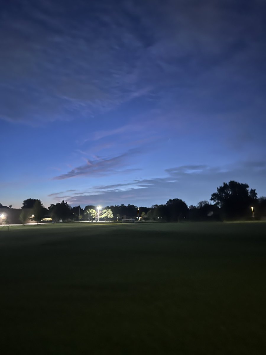 kunrup's tweet photo. Early morning walk before the sun and my chaotic schedule starts. Just for peace of mind!
#stayactive #staymotivated #brampton #positivevibes #activelifestyle https://t.co/4alhOBuhlE