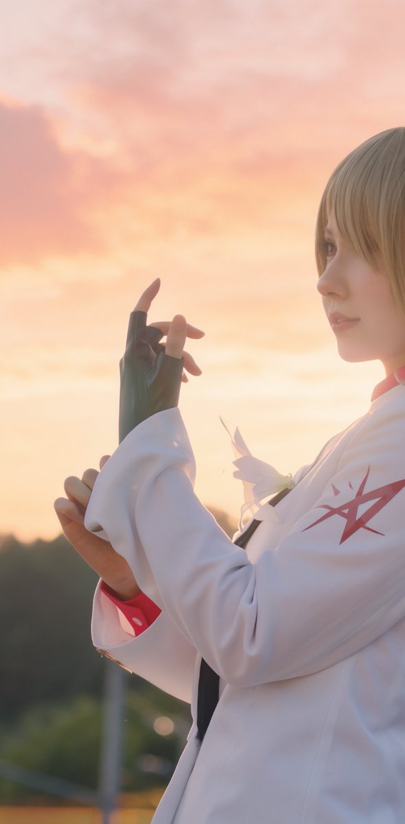_k_iwiz78's tweet photo. [Cosplay]
              HEAVEN BURNS RED
                  -ﾍﾌﾞﾝﾊﾞｰﾝｽﾞﾚｯﾄﾞ-
                          茅森月歌
                    Glorious Blades
   
"生きなきゃって分かったら、
プロポーズするから"

Photo:Rayさん@Ray851126 
 #バリコス
#ヘブバンコスプレ https://t.co/kNRIz9rEYw
