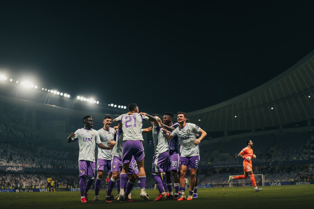 SoufianeRahimi2's tweet photo. The kind of Champions League night we live for 💜🔥
ليلة من ليالي آسيا الكبيرة… شكرا للأمة  العيناوية 💜 https://t.co/Yrj9y9Irce