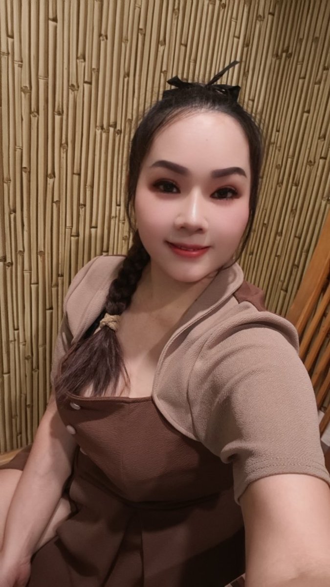 OaOaax3's tweet photo. #นอกสถานที่งานเดียว ก็ล่อไปครึ่งวันแล้วฮ่ะ😂😂

 แต่ก็คุ้ม 5.5 k😁ขากลับฝนตกหนัก จะมีจองอีก

ไหมน้อ 🙏ขอบคุณ FC เจ้าประจำ #พุทธมณฑลสาย5 #อ้อมน้อย

(หมอนุช พิกัด ปิ่นเกล้า_จรัญค่ะเดินทางได้นะคะ)

🆔365nuchsy🆔 n68nuch https://t.co/RL0qYf8lEr