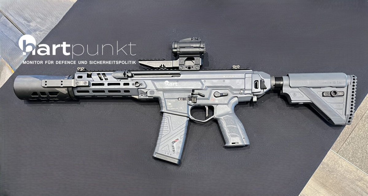 Southwood_'s tweet photo. https://t.co/tQj3jxTuQe 
KSKが採用するG39はMODTACの消音器シールドやHK416用のストックが付く構成になるよう���す https://t.co/v04Dwn4iiK