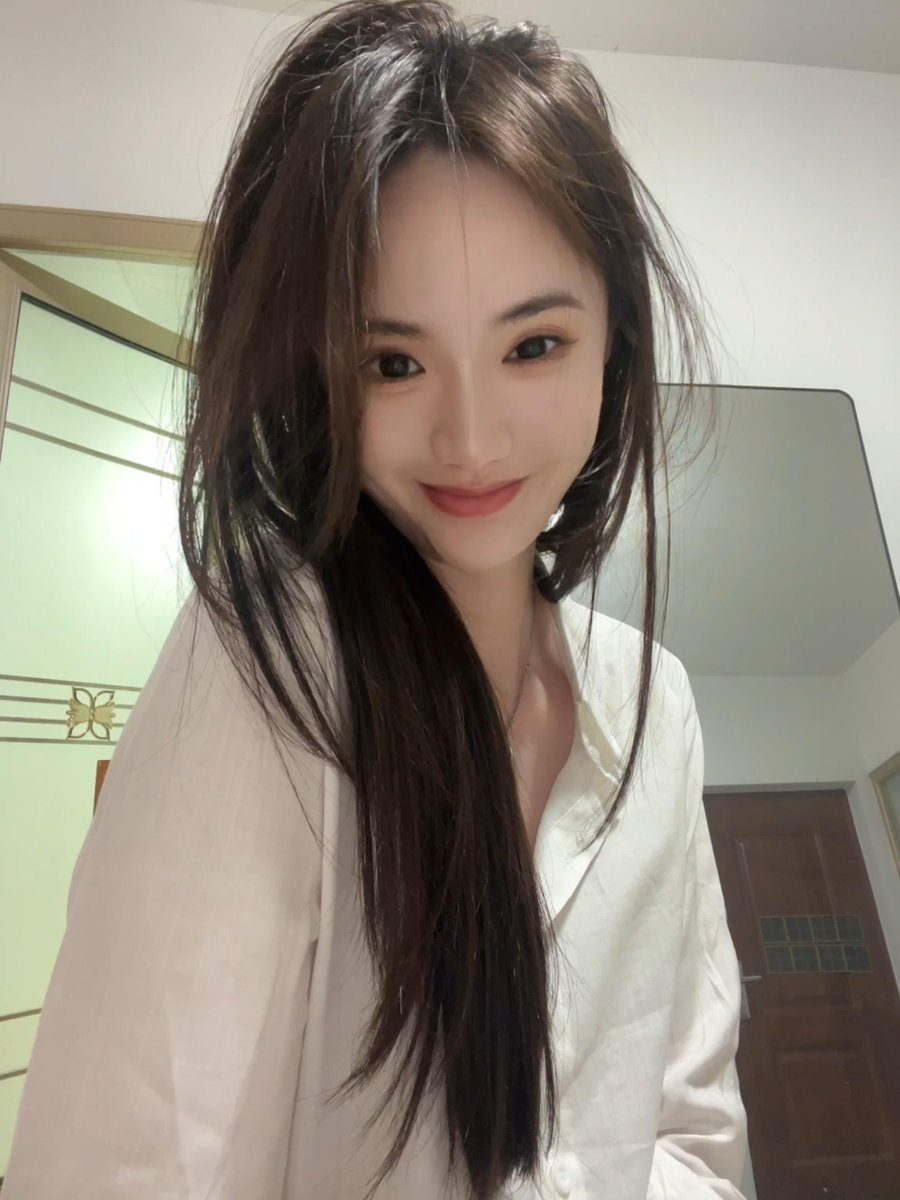 Mel03128959's tweet photo. 低估学生家长，原来不只是嘴上说说.......他是真敢啊🫣 https://t.co/0uYPfzDOpO