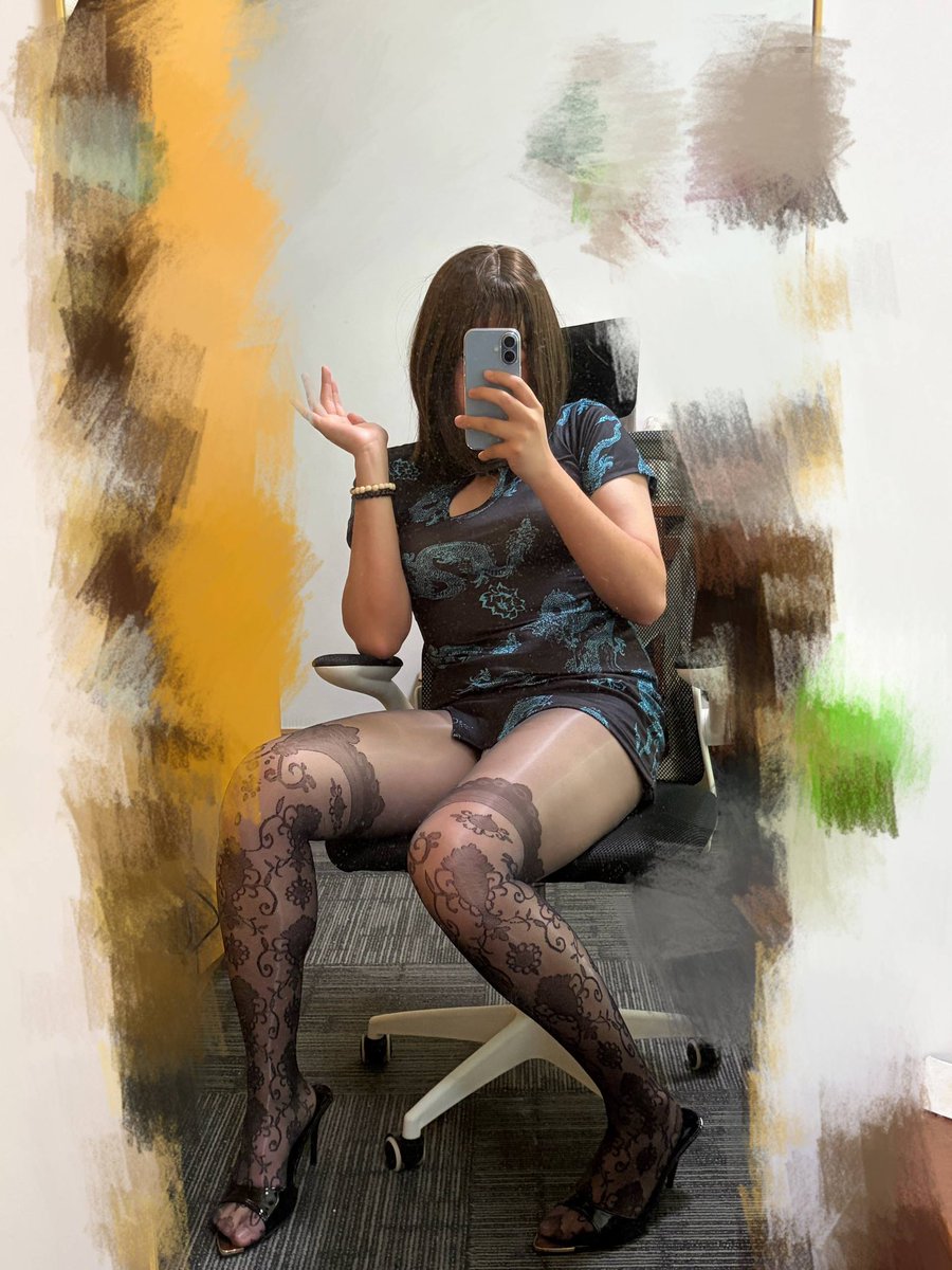 0zqwph's tweet photo. 我错了，别再封我了😭 #femboy #男娘 https://t.co/Fh5ILHNq6m