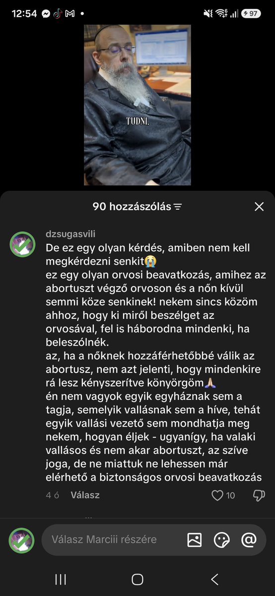 queen_outrotear's tweet photo. Én ezeket az embereket lelőném de komolyan😭
Bár sajnos azt is tiltja a btk. https://t.co/KHFtTjF5b3