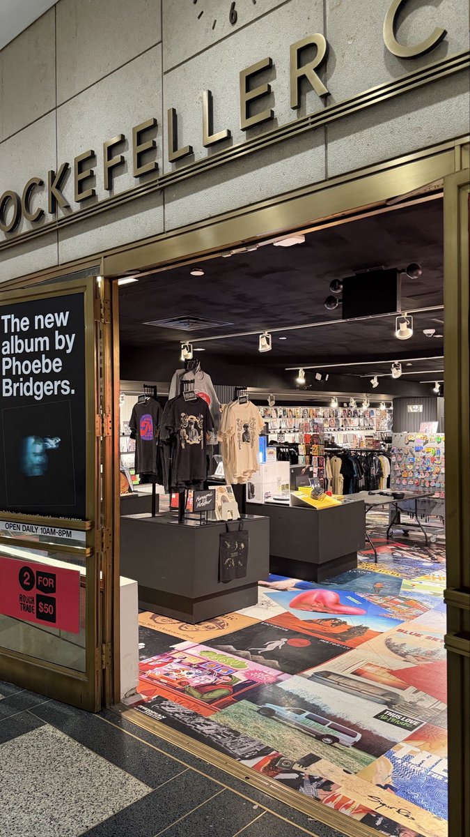 hosonoharuomi_'s tweet photo. Merch PopUp @RoughTrade Below
Sep15-17th https://t.co/5dz5Q2vUVt
