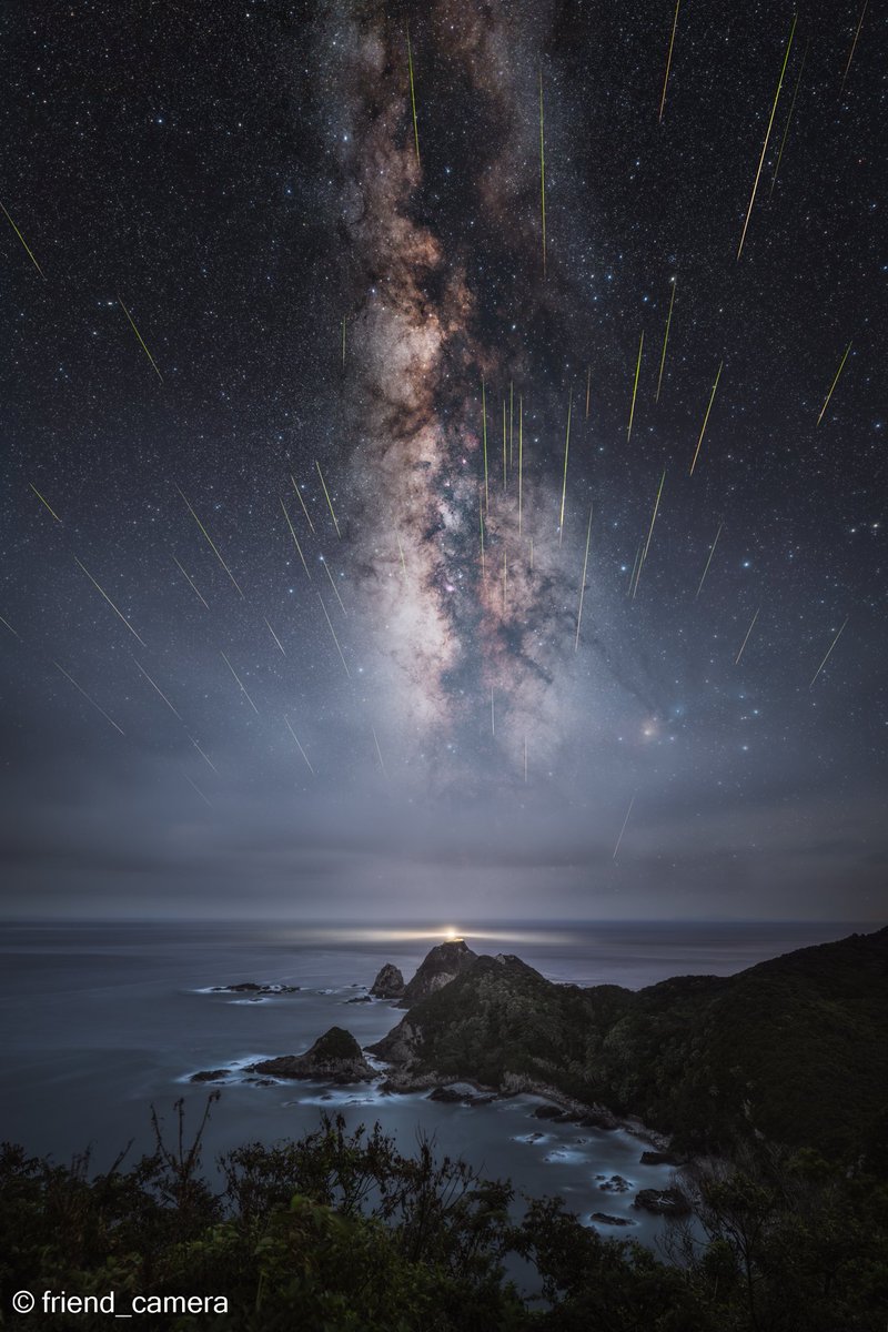 camera_friend's tweet photo. ペルセウス座流星群の夜に撮影してきました！
ここの星空は本当に綺麗で大好きです！ https://t.co/rvRwJjTTlX