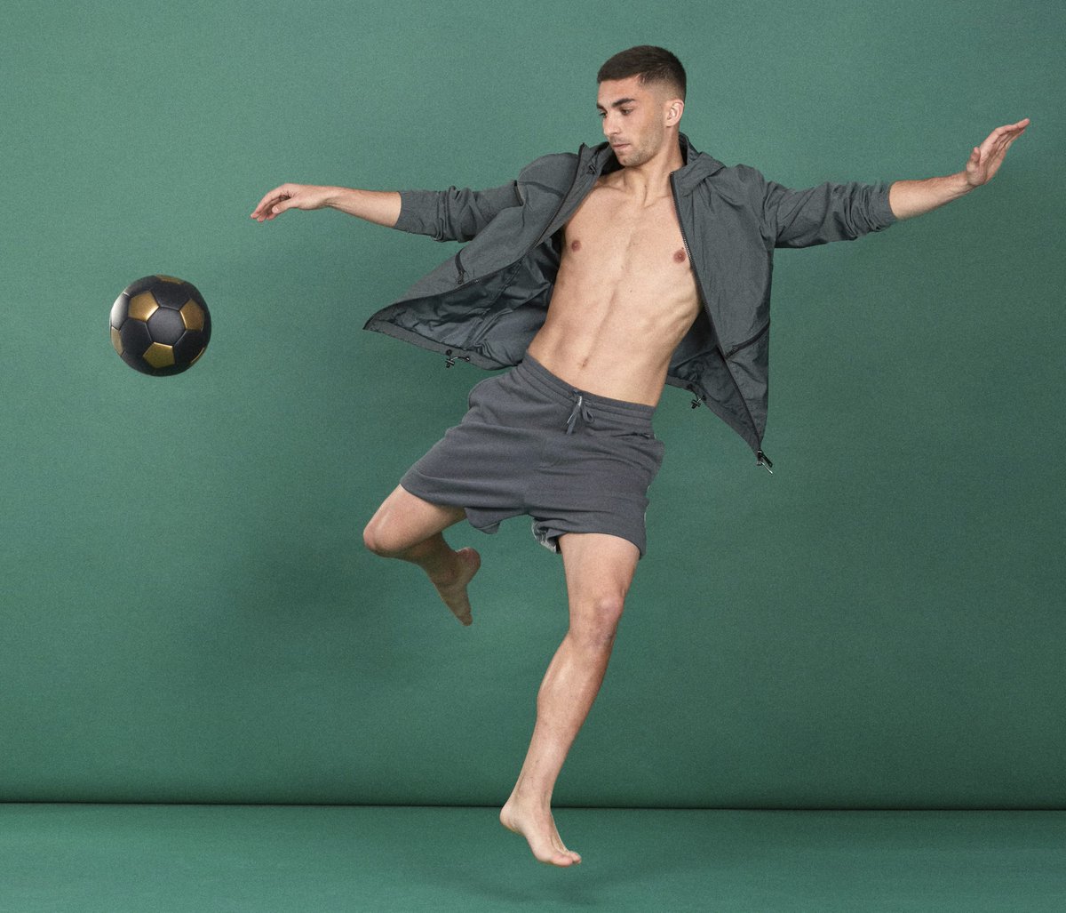 spllcaster's tweet photo. it's the way he looks so hot and silly in this photoshoot https://t.co/LxaCAMipaQ