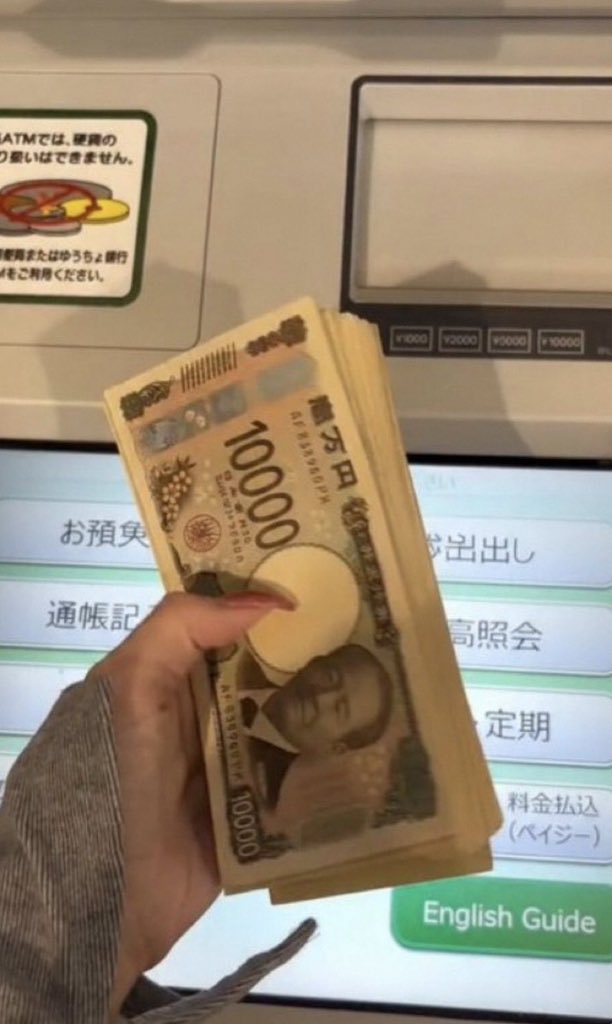 8Waf4nJi4fh7Vfi's tweet photo. 今日は誰にしようかな…？

①助けてください
②大丈夫 https://t.co/QWf6NamTAQ
