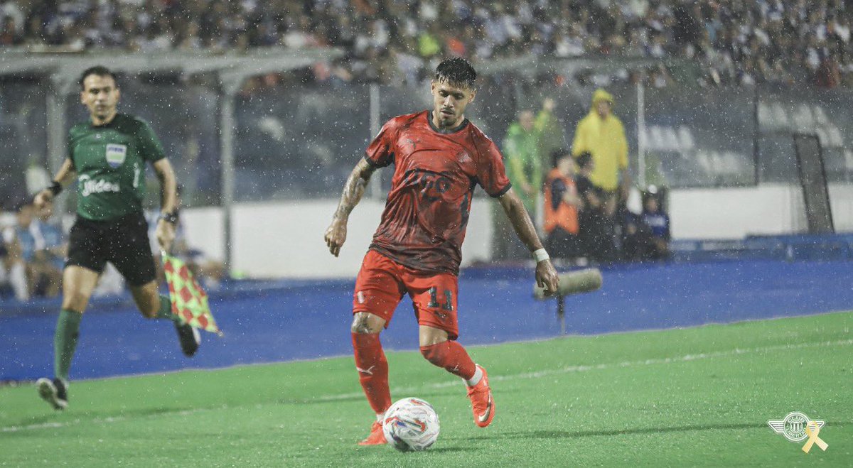 Guma_Media's tweet photo. 🤳🏻✍️🏁#clublibertad 

Con la recuperación de Lorenzo Melgarejo , quien o quienes deberían de ser titular en la línea ofensiva del gumarelo??

#paraguay #futból #delanteros #torneoclausura https://t.co/BqwpQ0gfpB