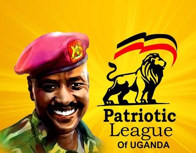BahairweT's tweet photo. Hate @Gen muhoozi k at your own risk because u can never fight what God has prepared that guy is a chosen man
.. https://t.co/YRWTySvB79