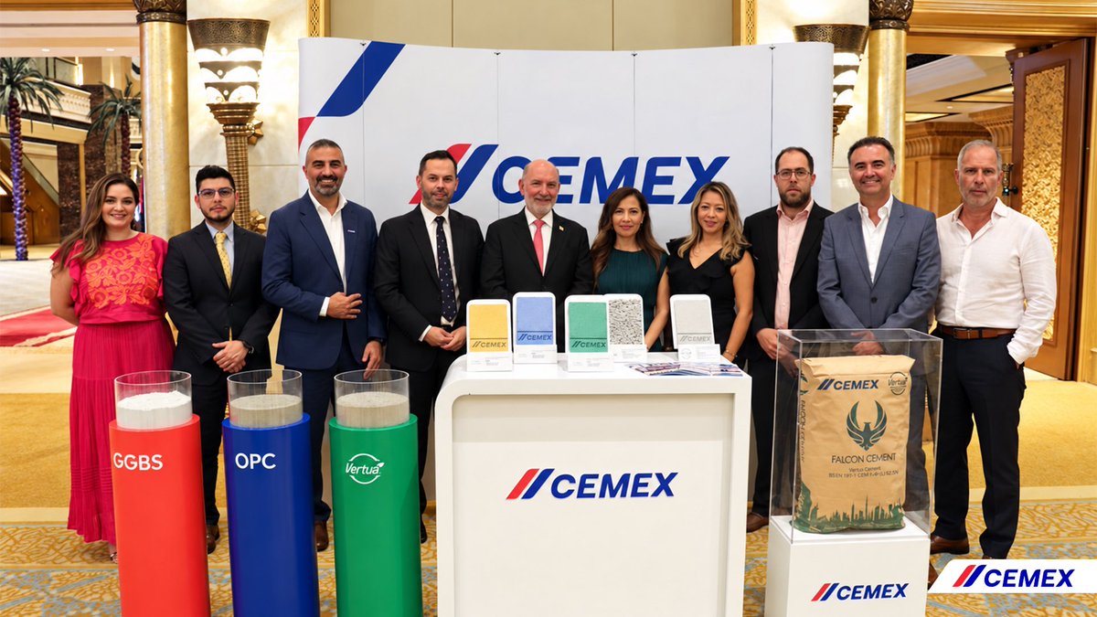 CemexUAE's tweet photo. Cemex UAE was honored to participate in the celebration of the 216thAnniversary of Mexico’s Independence Day, hosted by H.E Luis Alfonso de Alba, Ambassador of Mexico to the UAE. https://t.co/Cdw6KBcsxi
