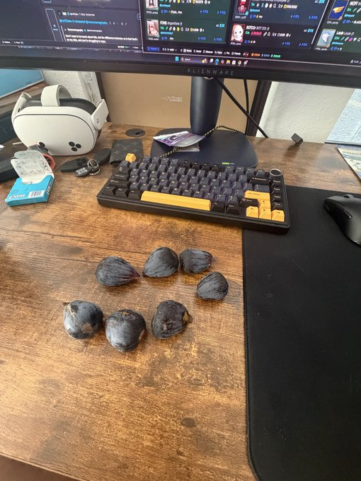 fuelkek's tweet photo. Finally hit 7 figs https://t.co/WsK1gqvjWL