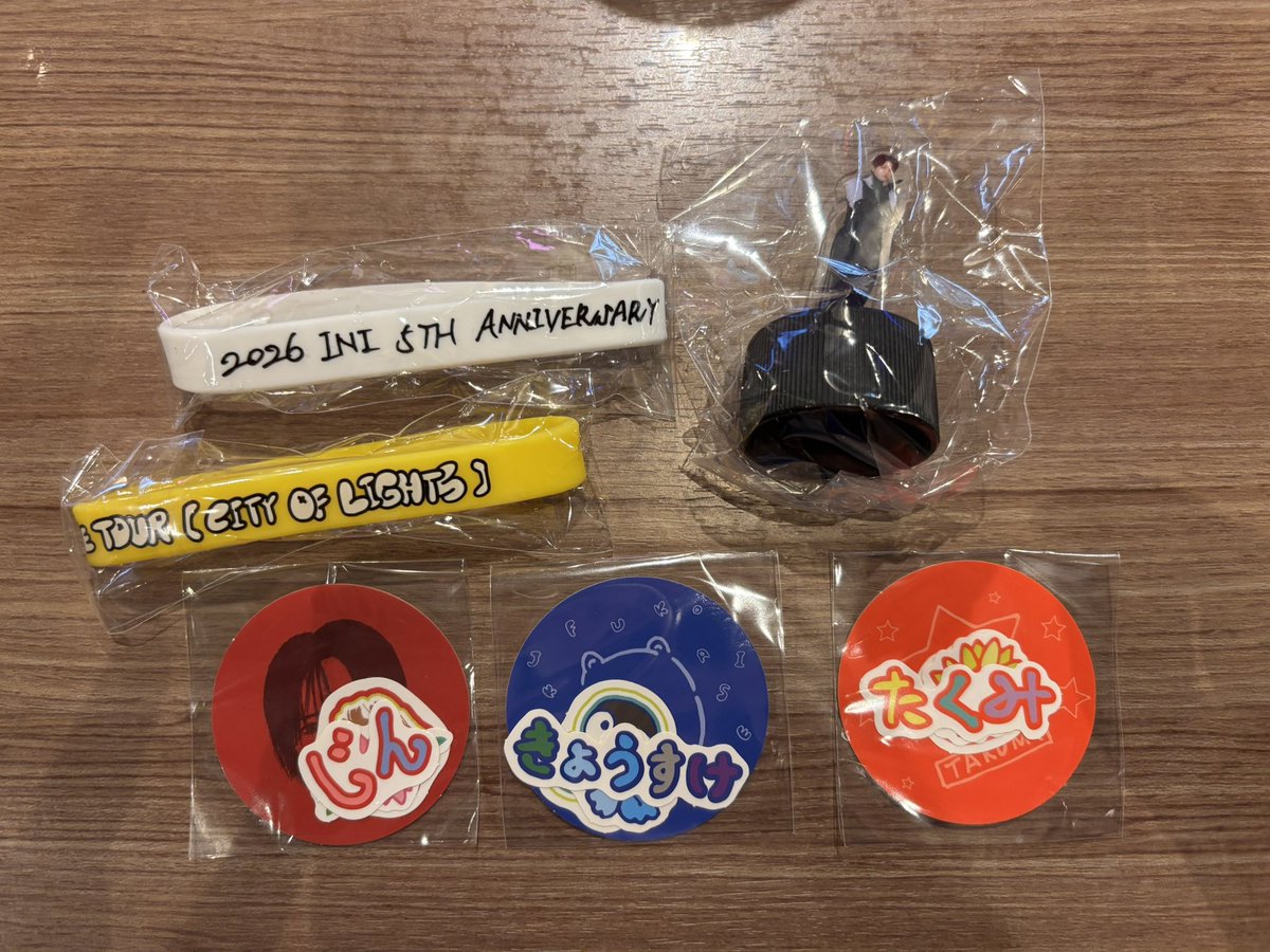 INITOmini11_m's tweet photo. INIカプセルトイ　交換　ガチャ

【求】　池﨑　※ステッカー、ラババンは所持しているため、それ以外

【譲】　
ステッカー　松田、尾崎、藤牧
ラババン　後藤、木村
キャップアクスタ　高塚

ただいま東京ドームにおります。
交換お願いいたします。
明日でも可能です！

#INI交換 https://t.co/qktnuJLWdp