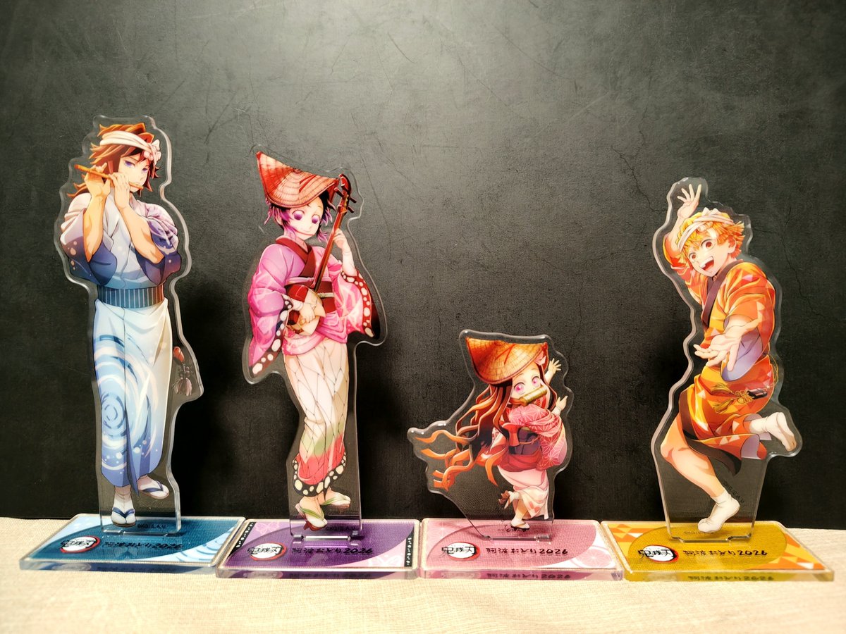 AvyPiece's tweet photo. 🫧踊りアクスタ推したち得ました…！
譲っていただけて感謝！

囃子方ぎゆしの、踊り手ぜんねずで重ねるのもたまんねぇ。
恒例の🌊🦋の身長差も萌えるし、🎀ちゃんの手と⚡の手が重なる〜！！ https://t.co/6pbjz8RllI