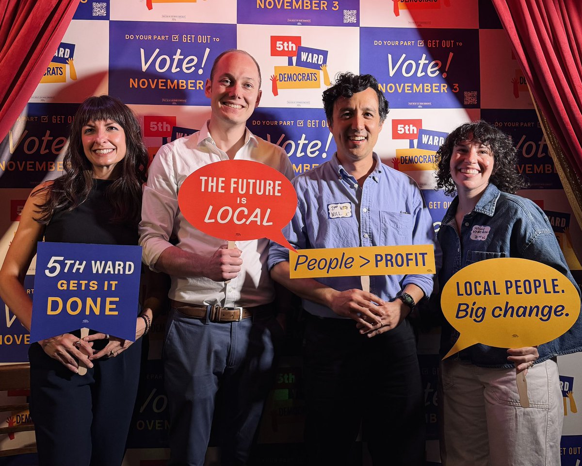 willforphilly's tweet photo. Amazing time with the @phillyward5dems last night at their Fall fundraiser! Such an incredible amount of energy from their committee people as we gear up for the November General Election—let’s go!!! https://t.co/8t8x14ujCr