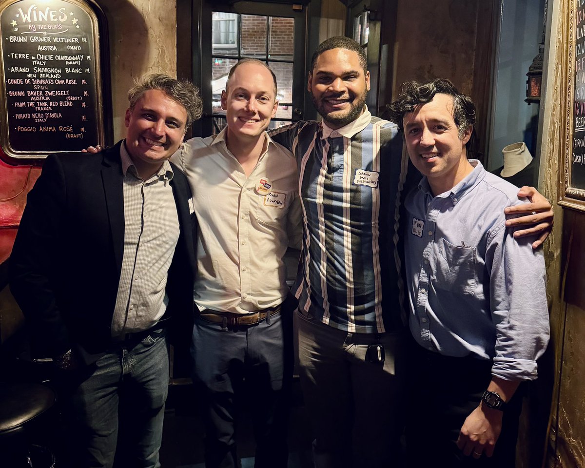 willforphilly's tweet photo. Amazing time with the @phillyward5dems last night at their Fall fundraiser! Such an incredible amount of energy from their committee people as we gear up for the November General Election—let’s go!!! https://t.co/8t8x14ujCr