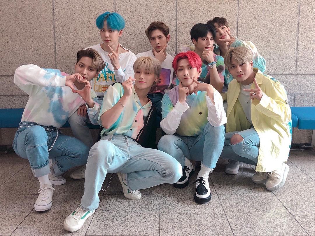 yeos6ang's tweet photo. 나만 데뷔초 에이티즈 좋아해? https://t.co/V21vkLMoa0