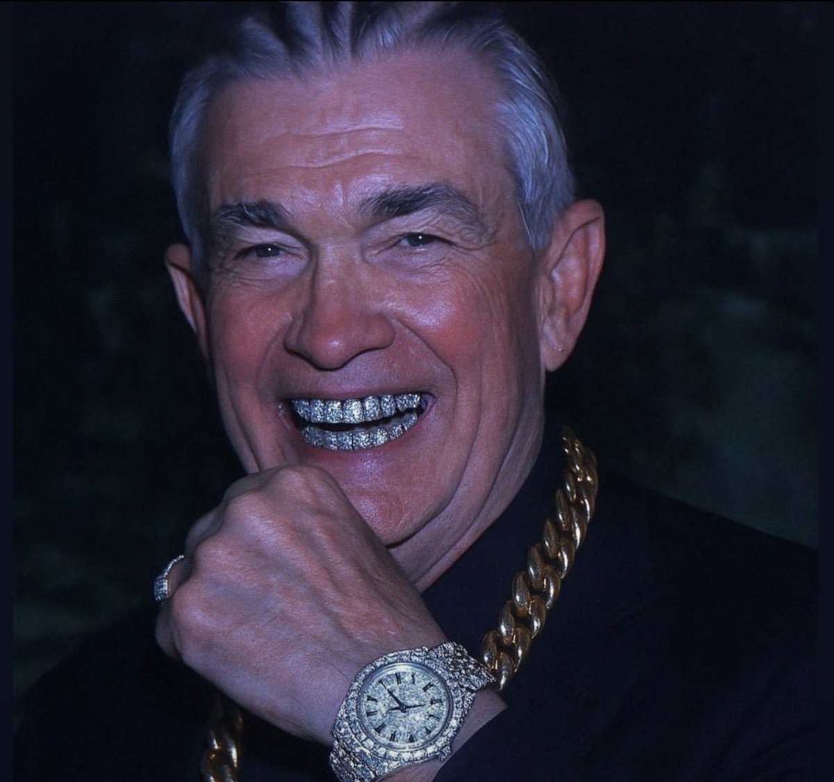 CFC12_Devon's tweet photo. What do you think my Uncle Jerome does on FOMC days now? $spx $qqq $SPY  $VIXY https://t.co/574IZ5mpTe
