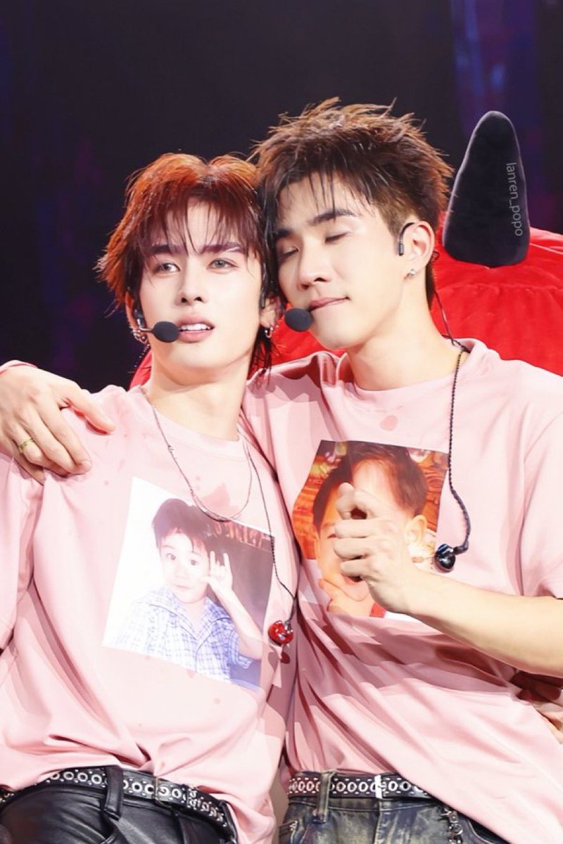 Qynie235's tweet photo. I need more friends to reach 500 fl. Let come and hype for Heart Bound era. I’ll flb ASAP na. And also fl me at @imbee_bee4 @Littlebeev5 na 🫶🫶🫶

#PerthSanta #เพิร์ธแซนต้า 
#HeartboundSeries https://t.co/7j54OjWium