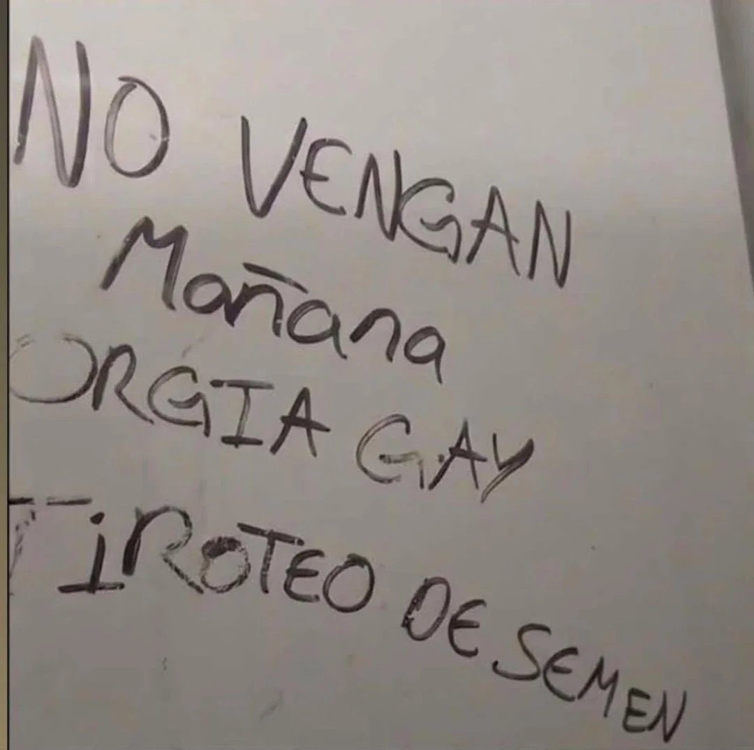usuario_deinsta's tweet photo. a ver lo que ponen en el baño de la facu https://t.co/ToqgWwXMs8