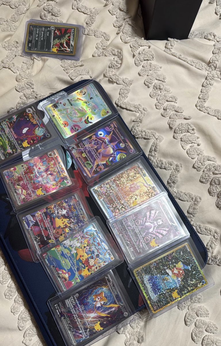 ThePokeMD's tweet photo. With the 30th Anniversary pull rates I’m seeing, I’m starting to worry Pokémon is entering its junk wax era 😬 https://t.co/USoTty4vmG