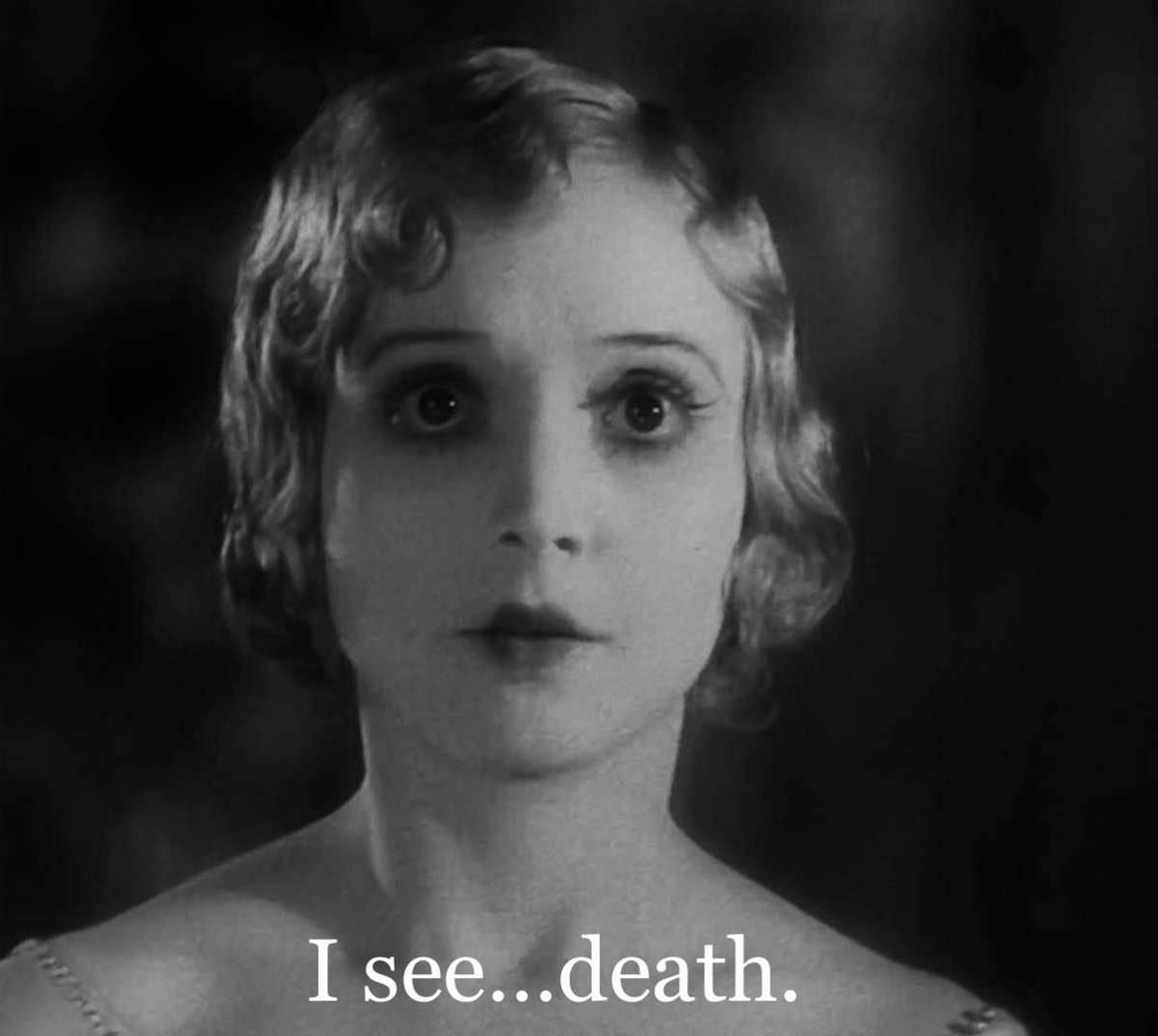 el_zombo's tweet photo. Madge Bellamy in White Zombie (1932)
#retrohorror https://t.co/hIxqJIq8IU