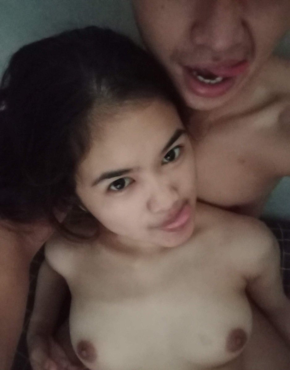 akila40f's tweet photo. Miss inisial r 
https://t.co/fFLyWcW17s https://t.co/5of5ivHOes