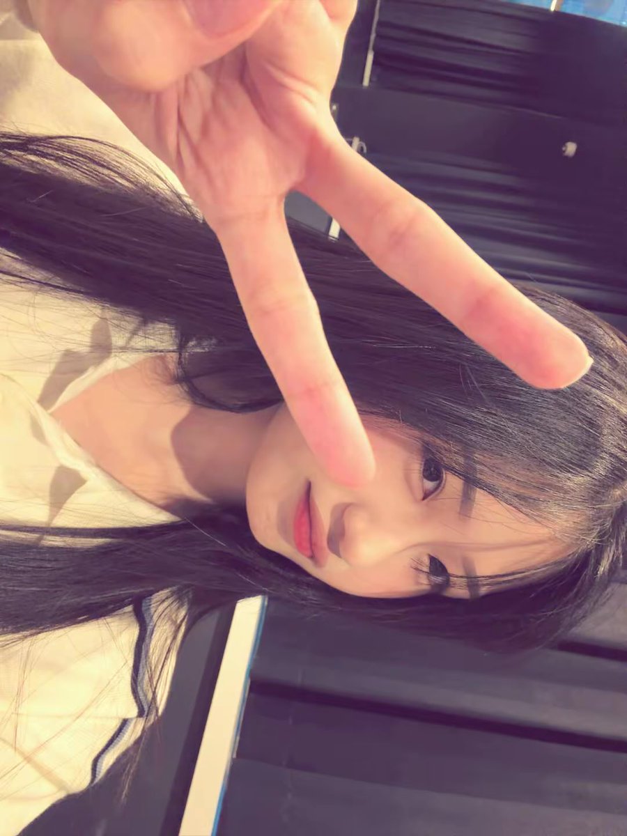 M_MikaelaJKT48's tweet photo. bolehh kalii amaninn vc buatt bsk 😙😙💗 https://t.co/OPRKJksi6H