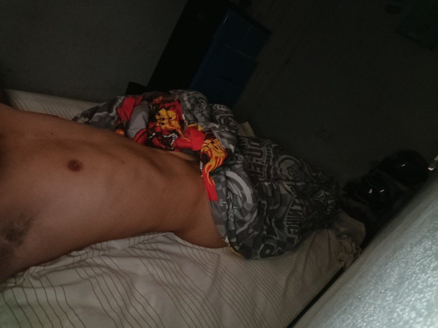mateorodd's tweet photo. Quien me viene hacer compañía? 👅 https://t.co/9pUIPrAqvO
