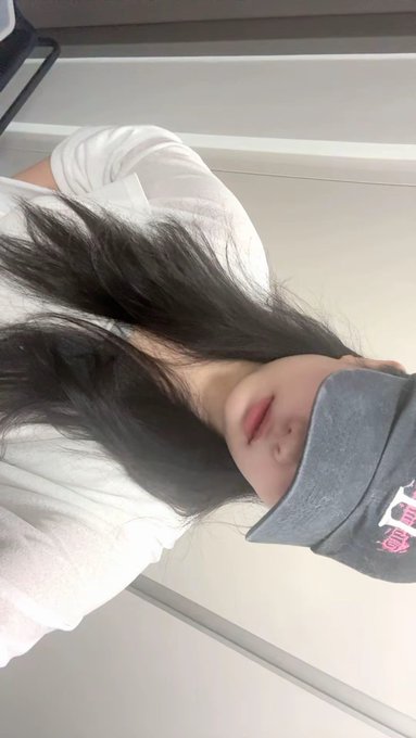6ca4e4278f14957's tweet photo. #일상계_𝕏친소  #정병계𝕏친소  #우울계_𝕏친소
  맘찍하면 다 찾아감 https://t.co/eex1M90kJW
