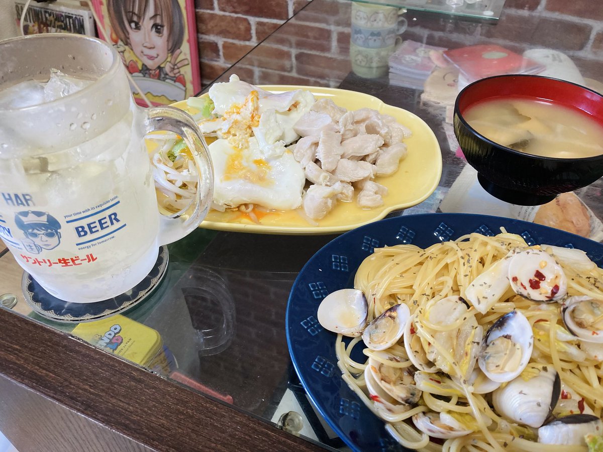 harurusolo's tweet photo. ハマグリブーム🐚
健康にも良き＼＼\\٩( 'ω' )و //／／

#おうちごはん
#料理好きな人と繋がりたい 
#料理記録
#料理男子
#手料理 https://t.co/DQkXq7C08h