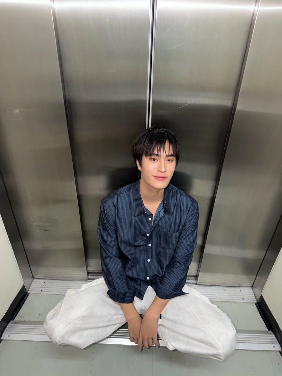 nongsiii's tweet photo. gemini_nt IG (2)
🍈🥖🐶

#Gemini_NT #เจมีไนน์

🥹🥹🥹🤲🏻🤲🏻🤲🏻🤲🏻🤲🏻🤲🏻🤲🏻🤲🏻 https://t.co/Mu9VsklN08