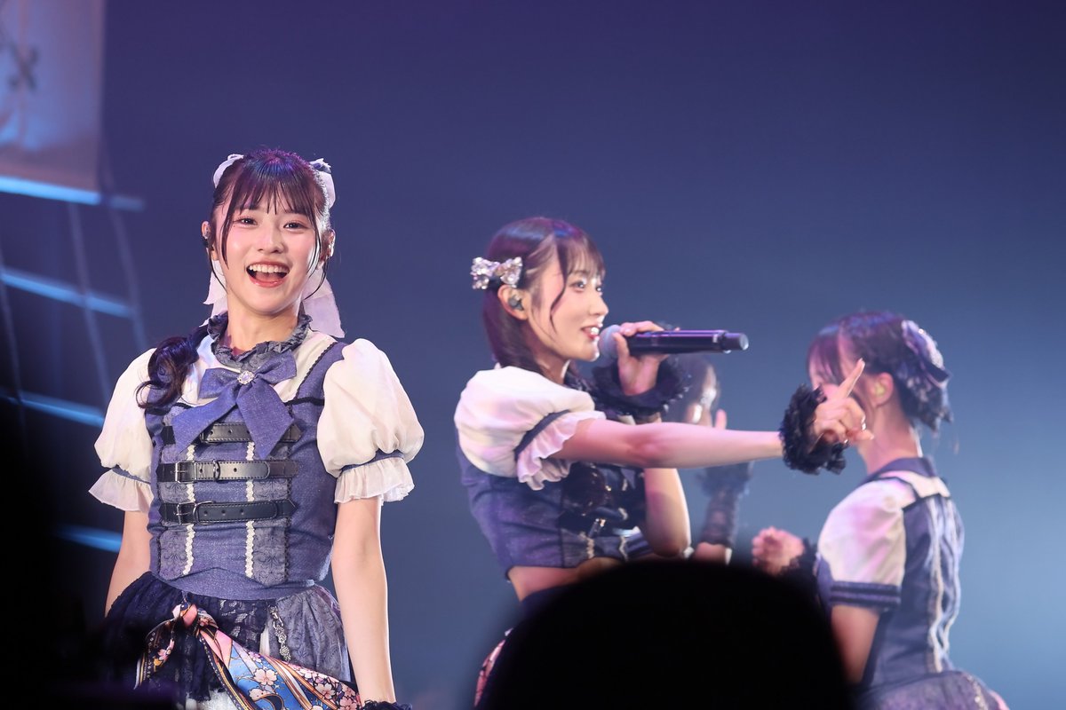 SaBo1080's tweet photo. LivePhoto　   
2026/9/9　        
Asis 2nd TOUR 2026 『ただ君がすき』     
TOUR FINAL 　Zepp Diver City Tokyoより         

#Asis @AsIs_OFC  
#山城虹奏 @Niina_Yamashiro 

にーな❣    なんか幸せそう！！！
#LivePhoto    #EOS https://t.co/tYW35OUWxw